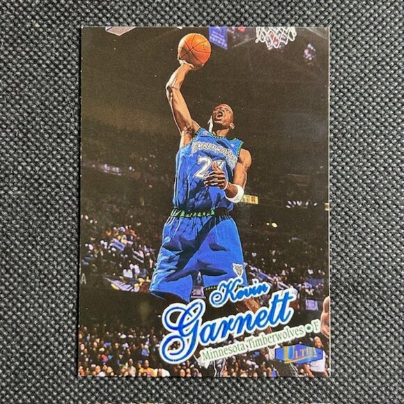1997-98 Ultra #83 Kevin Garnett Minnesota Timberwolves Basketball Card - Picture 1 of 2